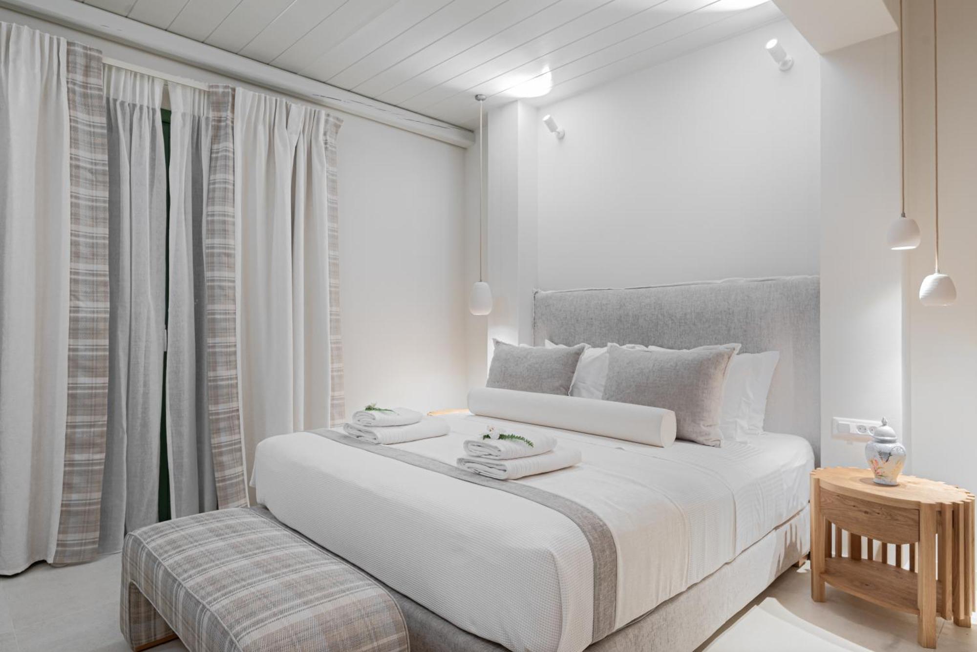 Casa Di Fiori Andros Suites Екстериор снимка