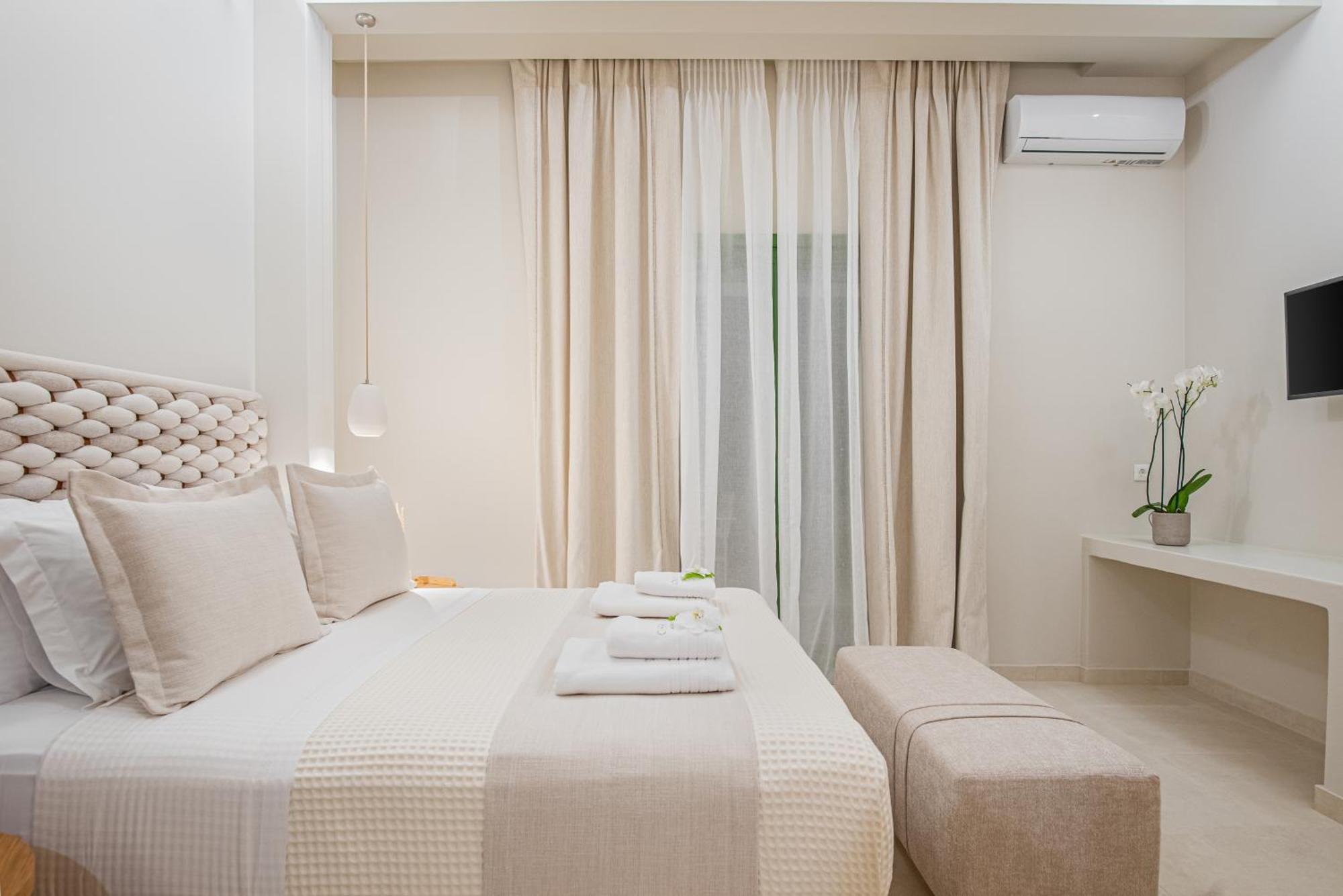 Casa Di Fiori Andros Suites Екстериор снимка