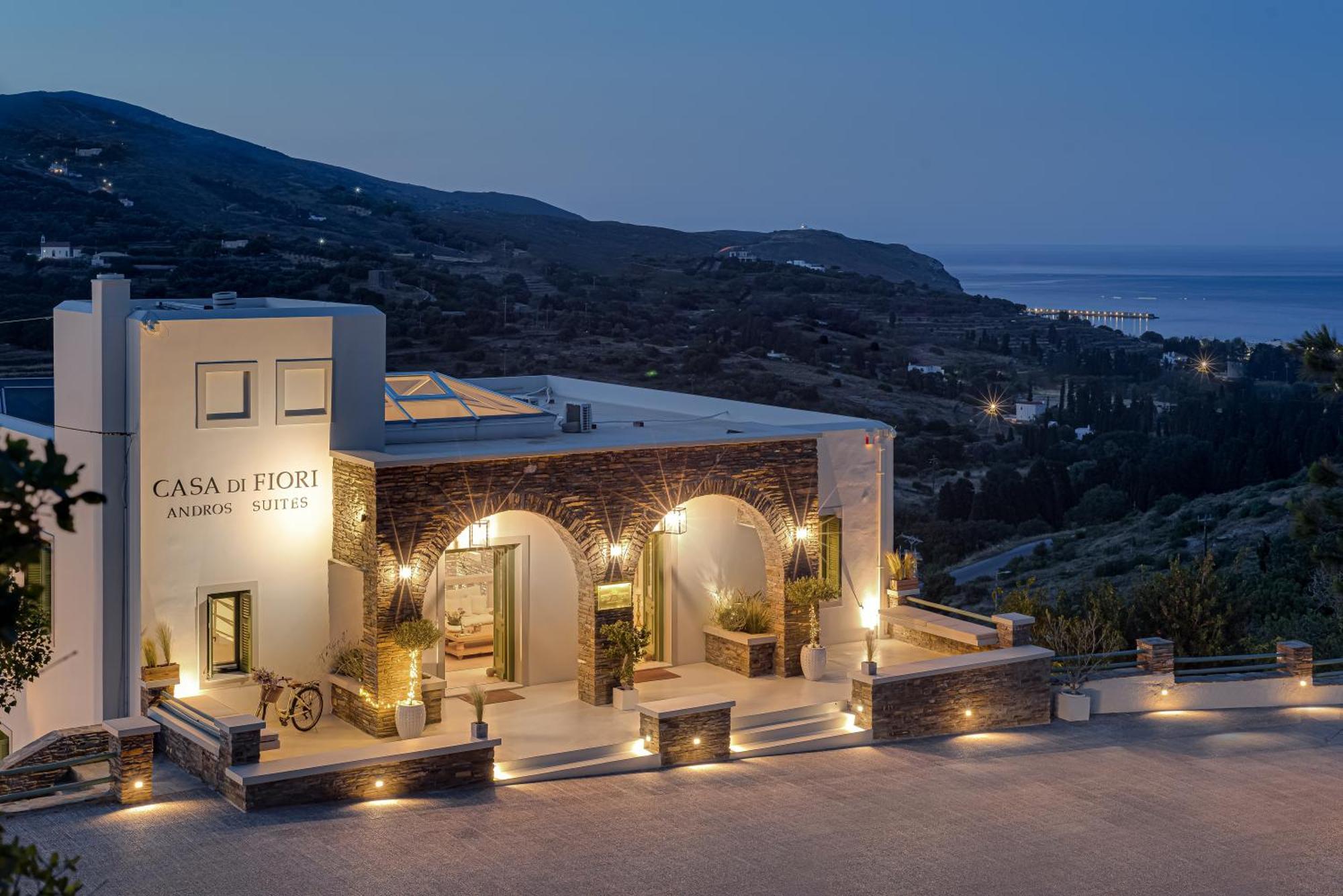 Casa Di Fiori Andros Suites Стая снимка